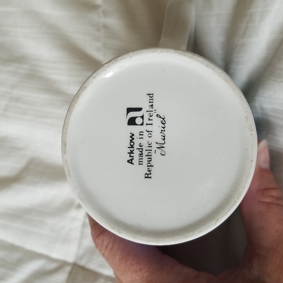 Muriel coffee cup by Arklow - Picture 3 of 3